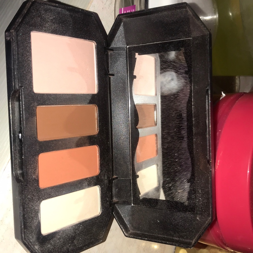Eyeshadow